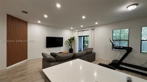 15540 SW 136th Street Miami FL 33196