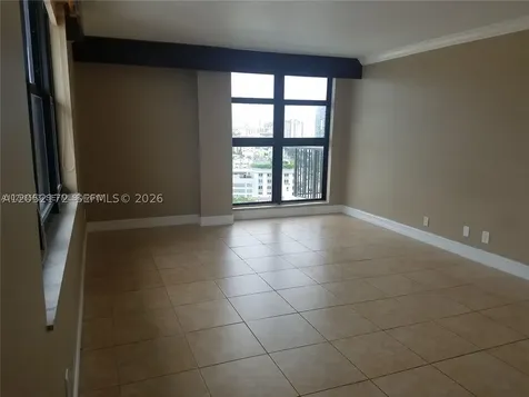 1800 Collins Avenue Miami Beach FL 33139