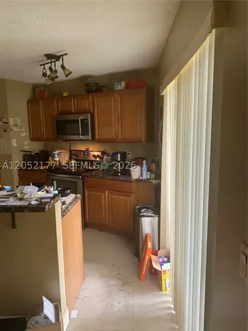 273 Springdale Circle Palm Springs FL 33461