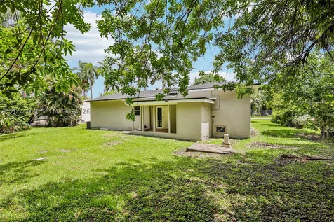 130 NW 85th Street Miami FL 33150