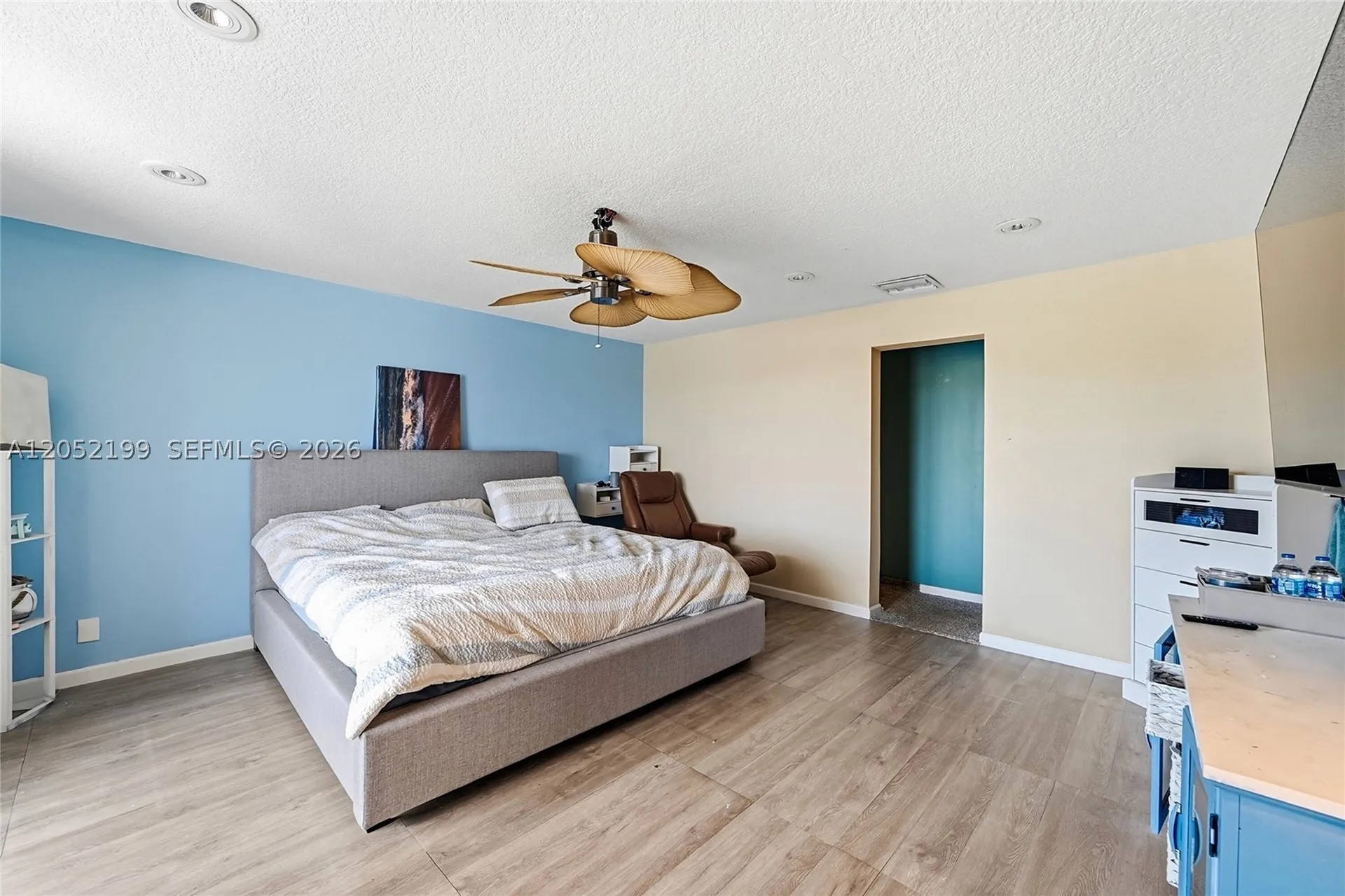 801 Palm Trail Delray Beach FL 33483