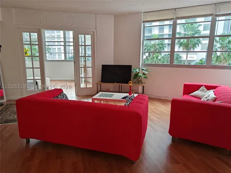 825 Brickell Bay Drive Miami FL 33131