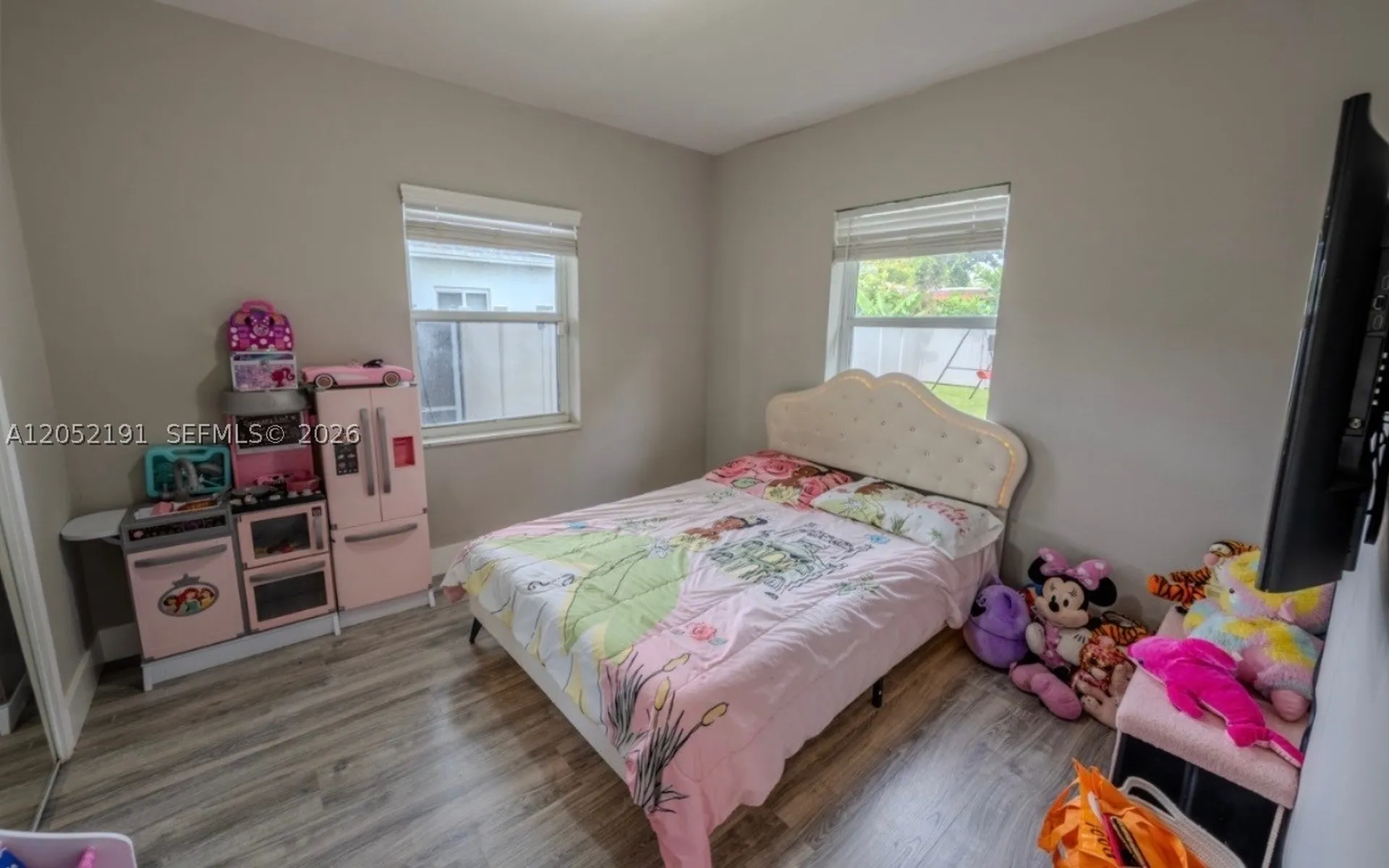 1120 S 28th Avenue Hollywood FL 33020