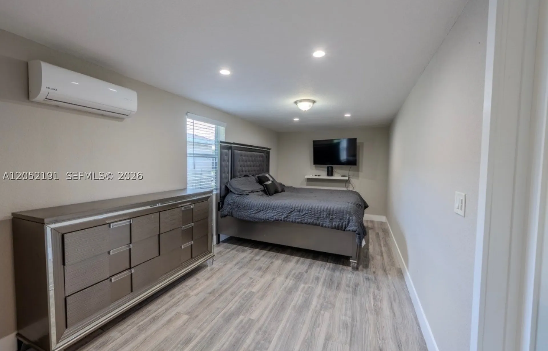 1120 S 28th Avenue Hollywood FL 33020