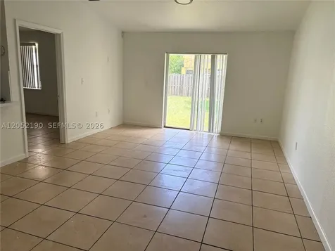 11537 Louis Street Miami FL 33176