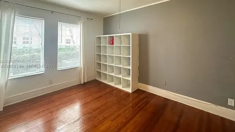 754 Meridian Avenue Miami Beach FL 33139