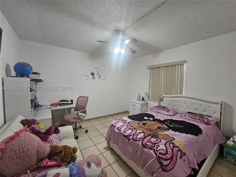 1750 W 46th Street Hialeah FL 33012