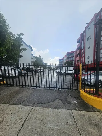 1750 W 46th Street Hialeah FL 33012
