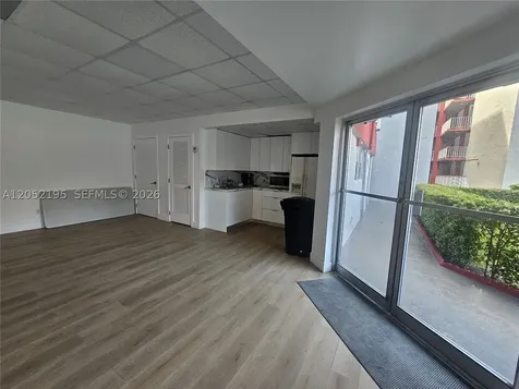 1750 W 46th Street Hialeah FL 33012