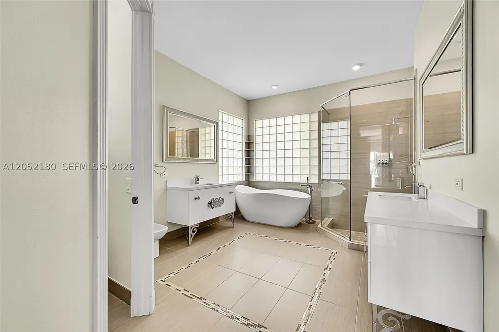 512 NW 120th Drive Coral Springs FL 33071