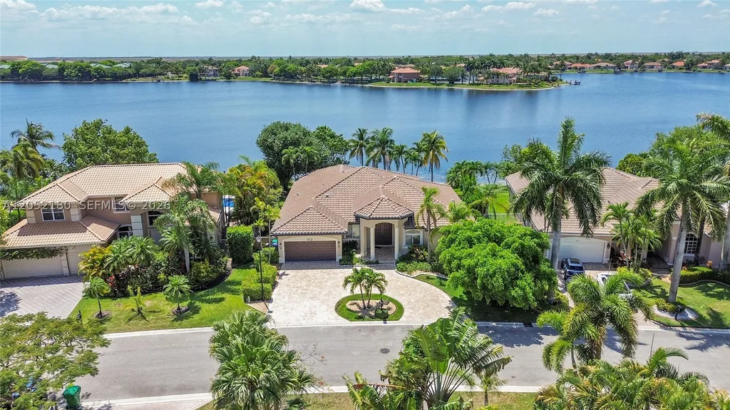 512 NW 120th Drive Coral Springs FL 33071