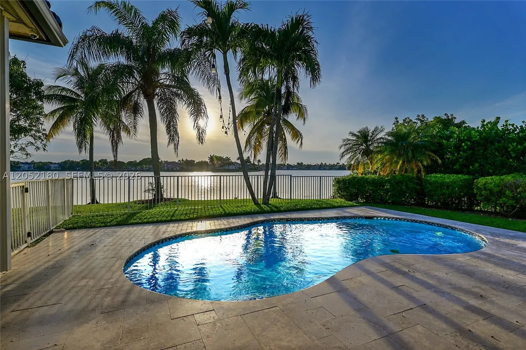 512 NW 120th Drive Coral Springs FL 33071