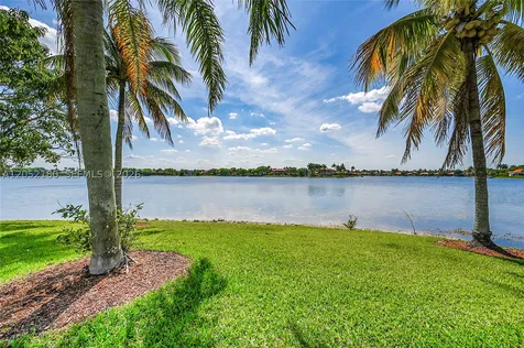 512 NW 120th Drive Coral Springs FL 33071