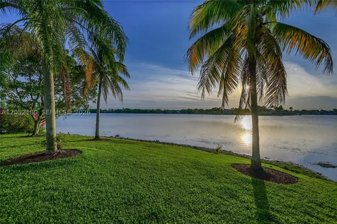 512 NW 120th Drive Coral Springs FL 33071