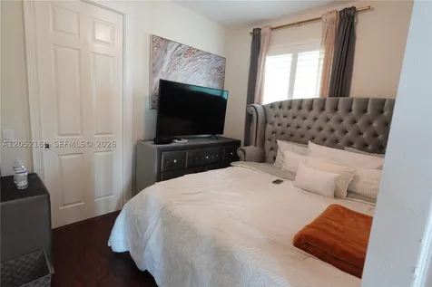 512 NW 120th Drive Coral Springs FL 33071
