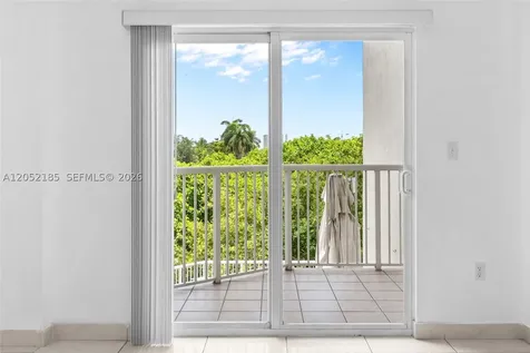 280 SW 20th Road Miami FL 33129