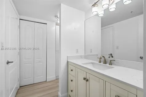 280 SW 20th Road Miami FL 33129