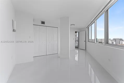 7135 Collins Avenue Miami Beach FL 33141