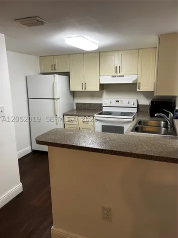 9794 Nob Hill Court Sunrise FL 33351