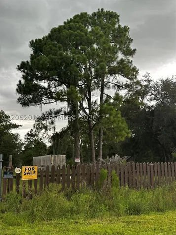 450 N Isora Clewiston FL 33440