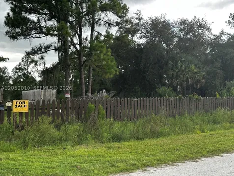 450 N Isora Clewiston FL 33440