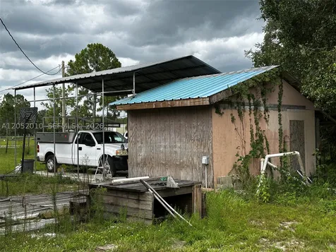 450 N Isora Clewiston FL 33440