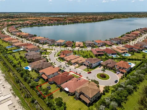 12835 Bayside Court Parkland FL 33076