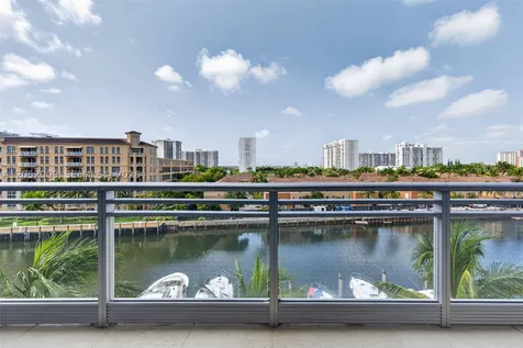 2950 NE 188th Street Aventura FL 33180
