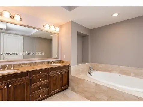 300 Beach Drive NE St Petersburg FL 33701
