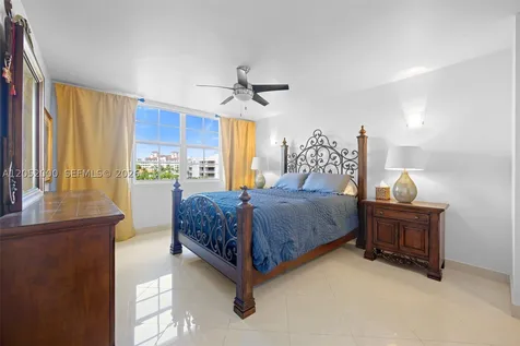 19999 E Country Club Drive Aventura FL 33180
