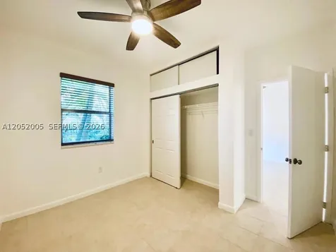 910 Bay Drive Miami Beach FL 33141