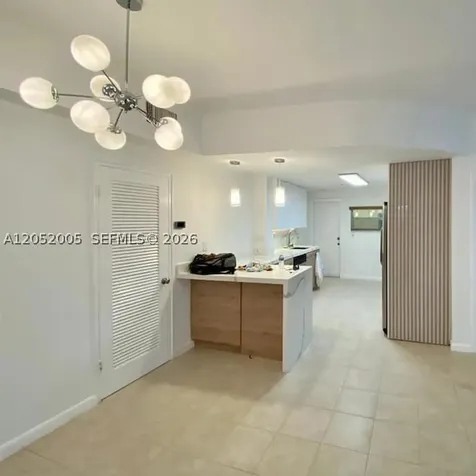 910 Bay Drive Miami Beach FL 33141
