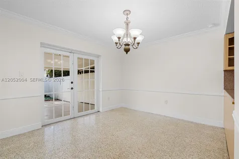 1333 W 37th Street Hialeah FL 33012