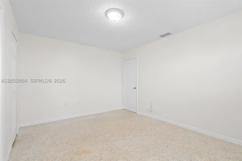1333 W 37th Street Hialeah FL 33012