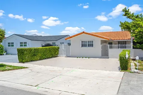 1333 W 37th Street Hialeah FL 33012