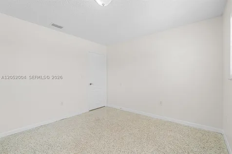1333 W 37th Street Hialeah FL 33012
