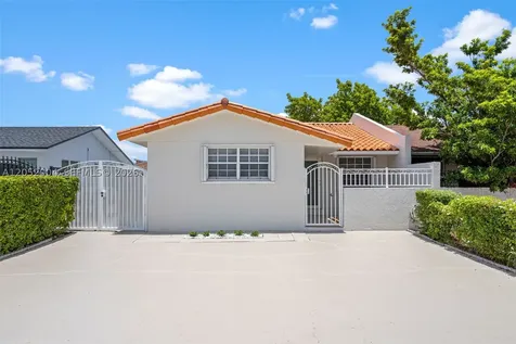 1333 W 37th Street Hialeah FL 33012