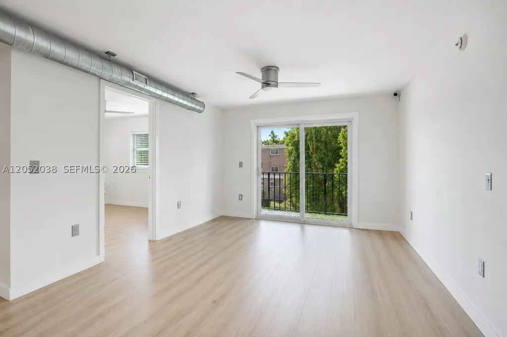 1900 Meridian Avenue Miami Beach FL 33139