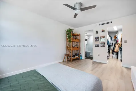 1900 Meridian Avenue Miami Beach FL 33139