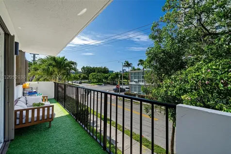 1900 Meridian Avenue Miami Beach FL 33139