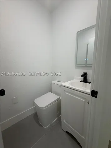 2002 NW 87th Street Miami FL 33147