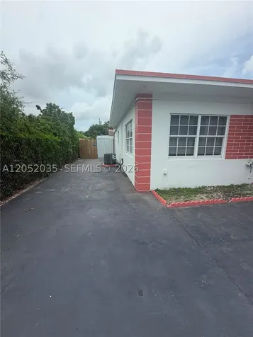 2002 NW 87th Street Miami FL 33147