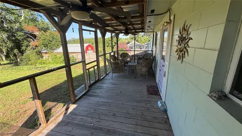 322 W Sample Avenue Other City - In The State Of Florida FL 33851