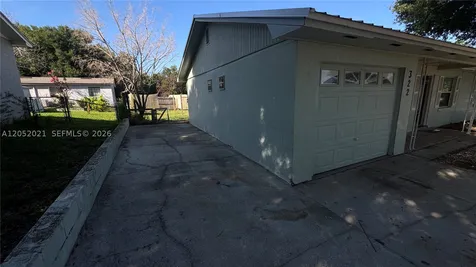 322 W Sample Avenue Other City - In The State Of Florida FL 33851