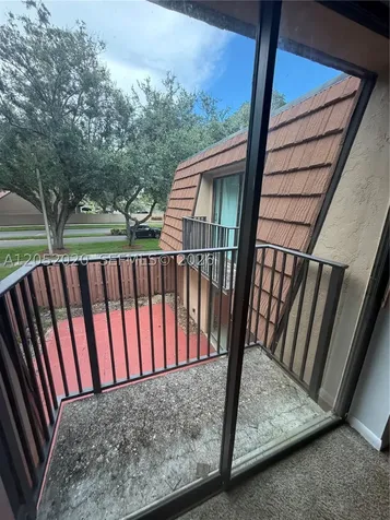 2563 Camelot Cooper City FL 33026