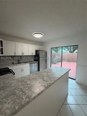 2563 Camelot Cooper City FL 33026