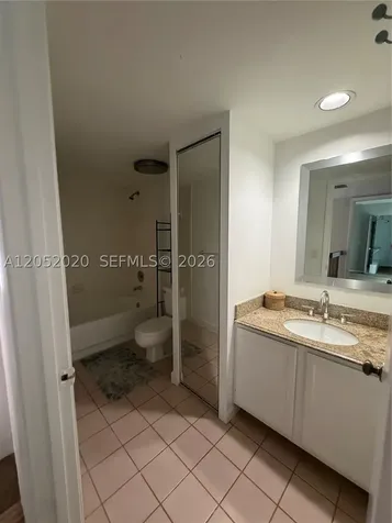 2563 Camelot Cooper City FL 33026