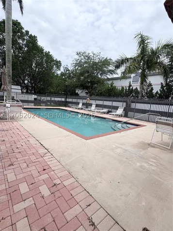 9990 NW 19th Place Sunrise FL 33322