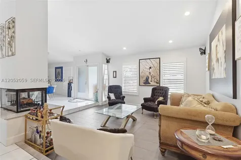 5431 SW 109th Avenue Davie FL 33328