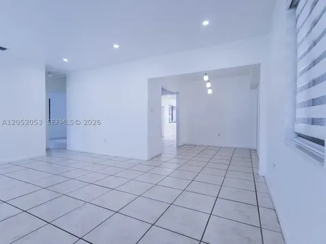 1600 NW 29th Avenue Miami FL 33125